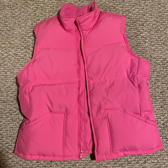Old Navy Jackets & Blazers - Old Navy Puffer Vest